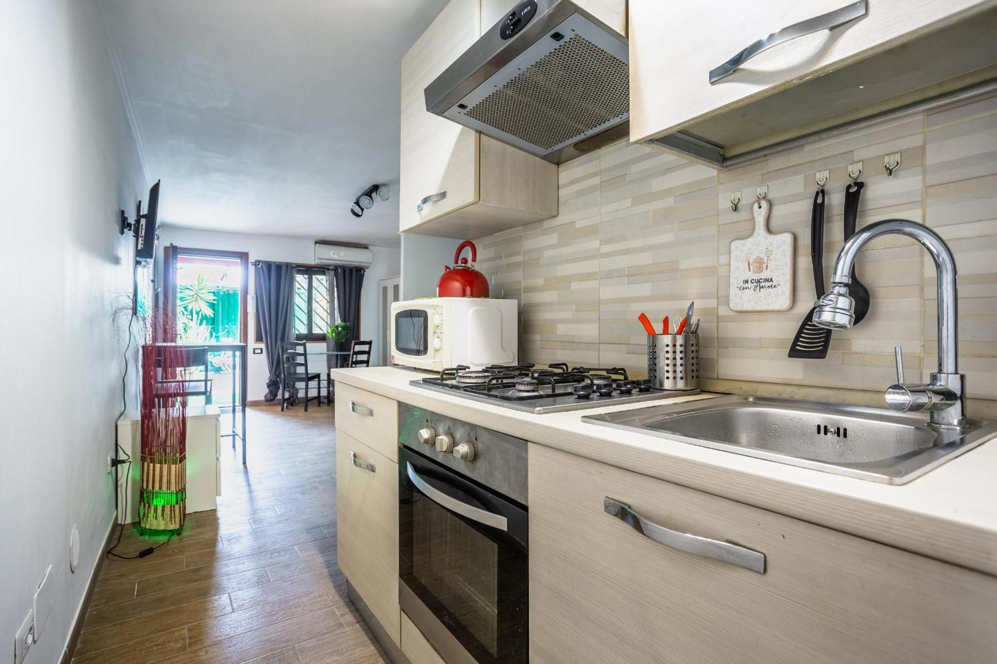 -the Rock- Garden And Express Train Center Apartment Rom